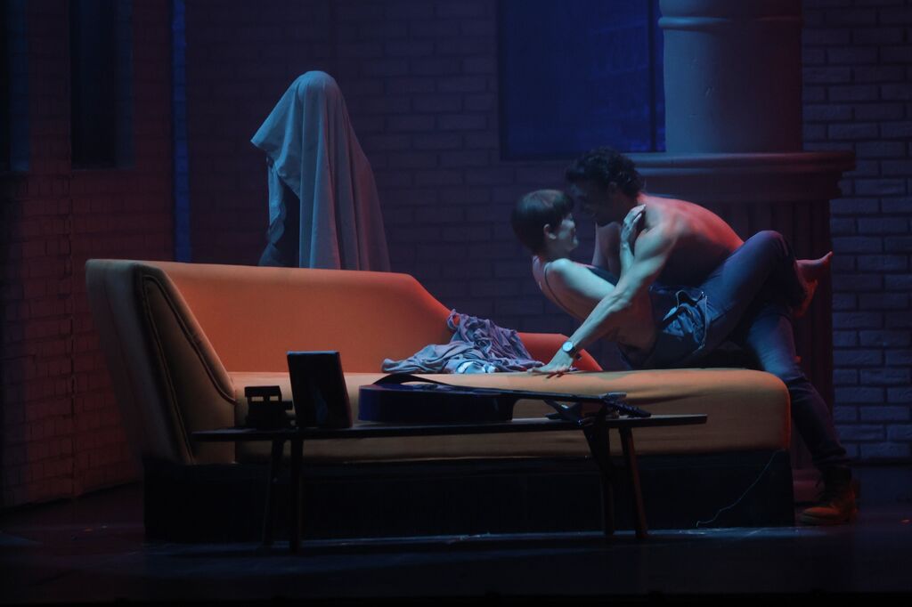 El musical de Ghost en M&aacute;laga, con David Bustamante y Ricky Merino, en fotos