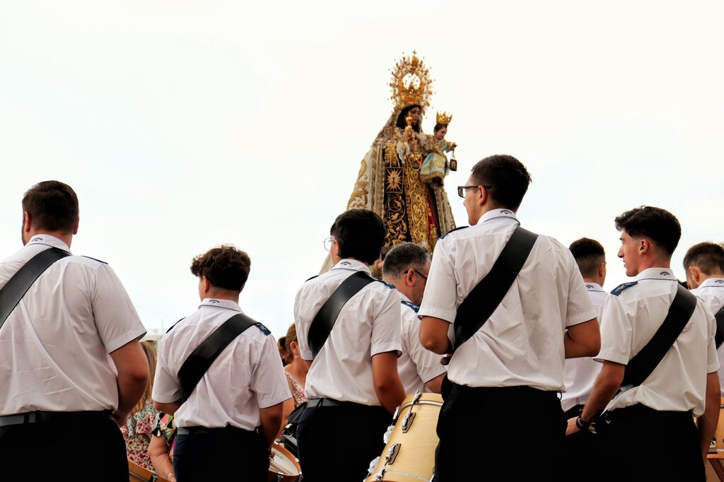 Embarque y procesi&oacute;n de la Virgen del Carmen del Perchel, en fotos