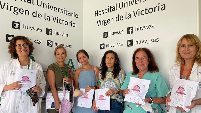 Imagen de la reunión entre responsables del Hospital Clínico de Málaga y representantes de ASAMMA