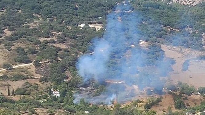 Imagen del incendio en el municipio malagueño de Jimera de Líbar