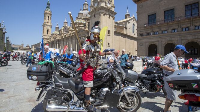 Concentración de motos en Zaragoza.
