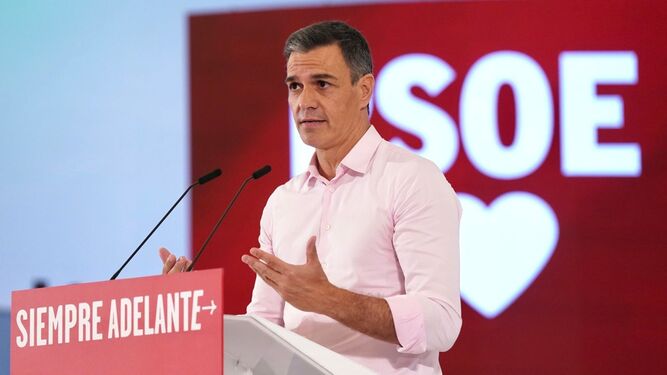 El presidente del Gobierno y líder del PSOE, Pedro Sánchez, en el acto este sábado en Málaga.