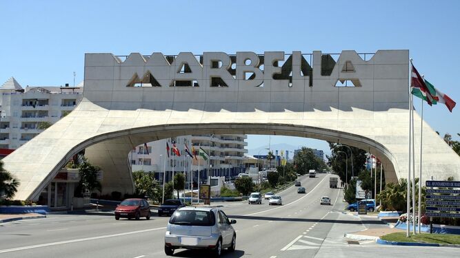 Arco de entrada a Marbella