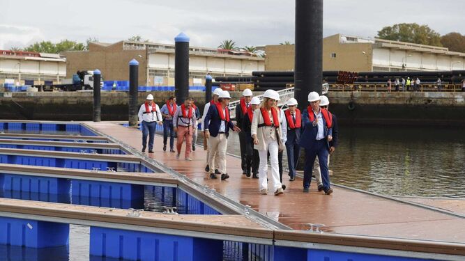 Visita institucional a las obras de la Marina del Odiel