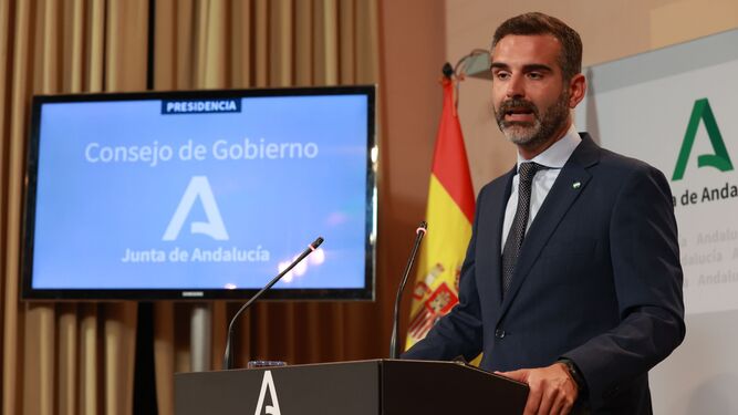 Ramón Fernández-Pacheco, en la rueda de prensa posterior al Consejo de Gobierno.
