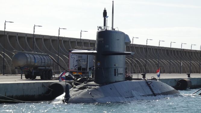 El submarino ‘Zeeleeuw’ en el puerto de Málaga.