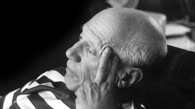 Picasso, en una imagen tomada en 1960.
