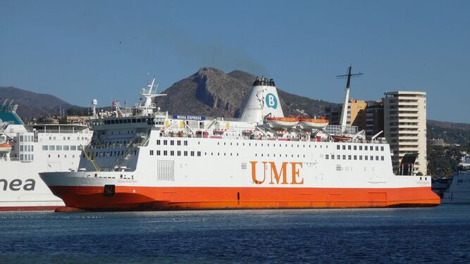 El ferry chipriota ‘Wasa Express’, titular eventual de la línea tangerina.
