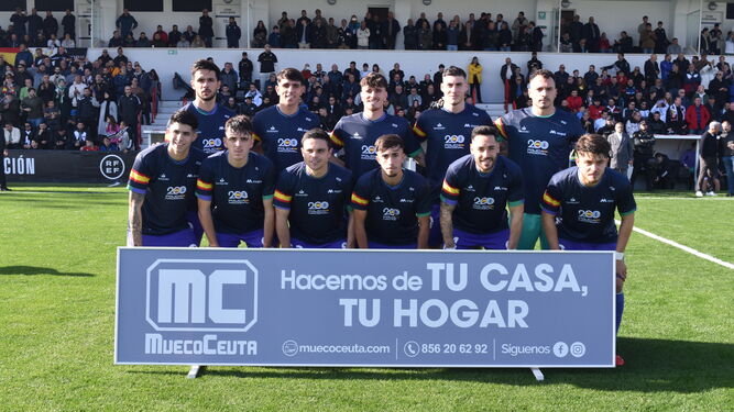 El once blanquiazul en el Ceuta - Málaga CF