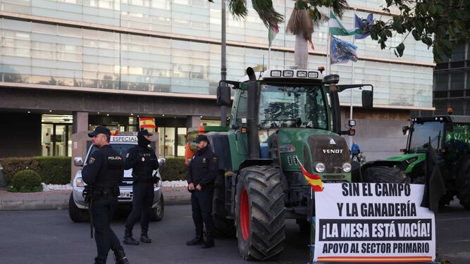 Segunda jornada de protesta de los agricultores de Málaga