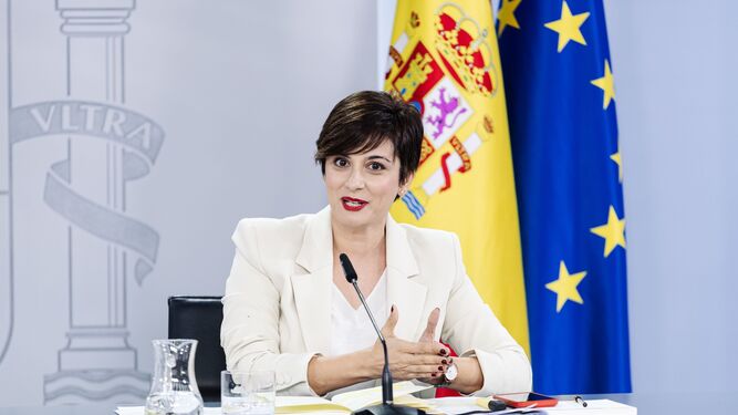 La ministra de Vivienda, Isabel Rodríguez, en la rueda de prensa del Consejo de Ministros de este martes.