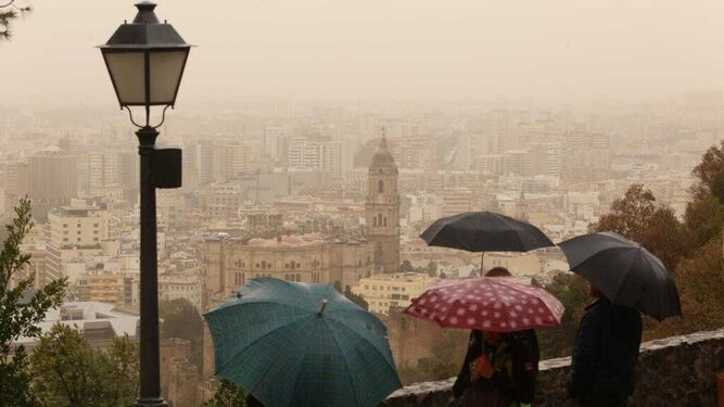 'Lluvia de sangre': qué es y por qué puede caer en Málaga