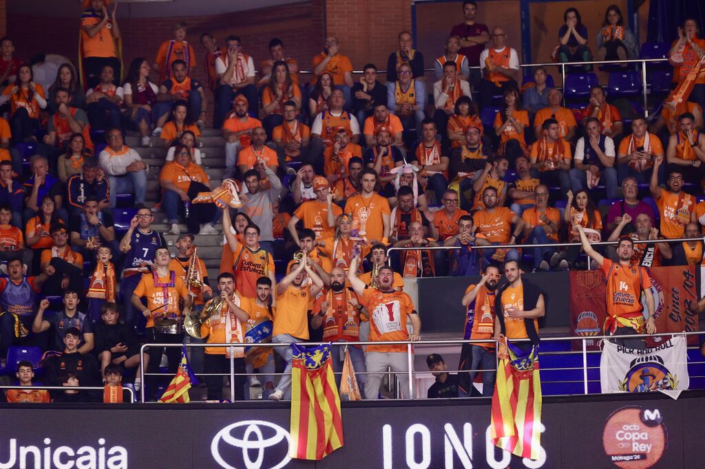 B&uacute;scate en las gradas del Carpena en las semifinales de la Copa del Rey