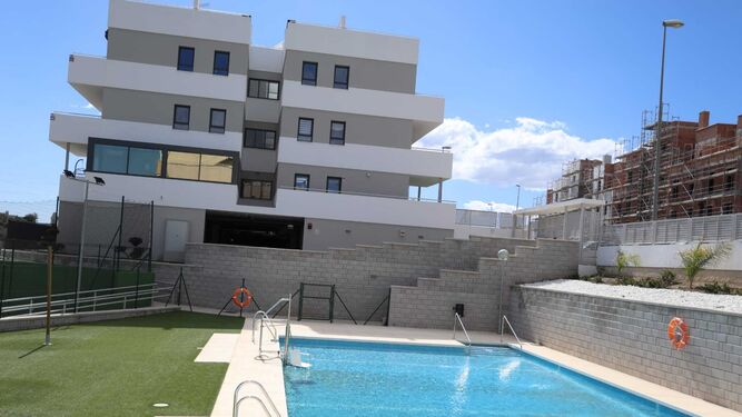 La piscina de una urbanización de Málaga.
