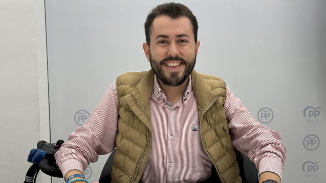 El concejal de Nuevas Tecnologías de Nerja, Antonio López