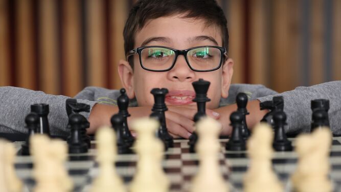 Faustino Oro, prodigio del ajedrez.