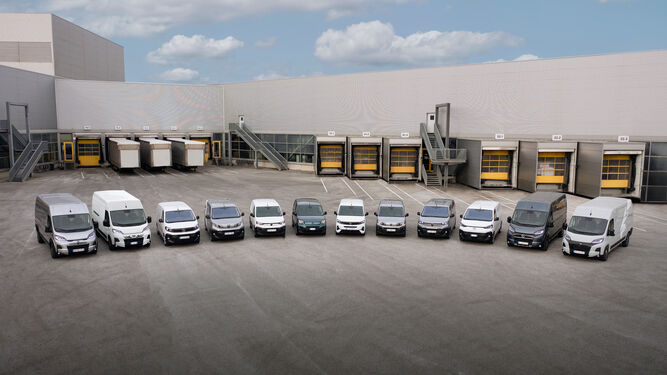 Doce nuevos vehículos, de todos los segmentos, lanza a la vez Stellantis Pro One