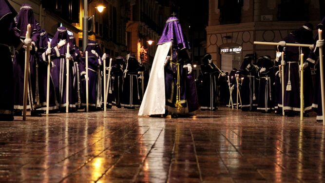 Las fotos de Gitanos el Lunes Santo en Málaga