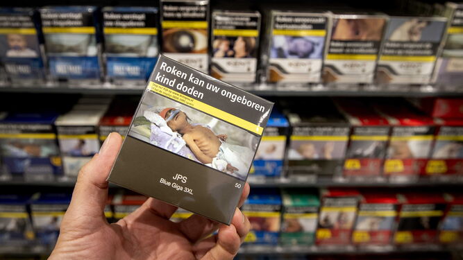 Empaquetado neutro de tabaco en Países Bajos.